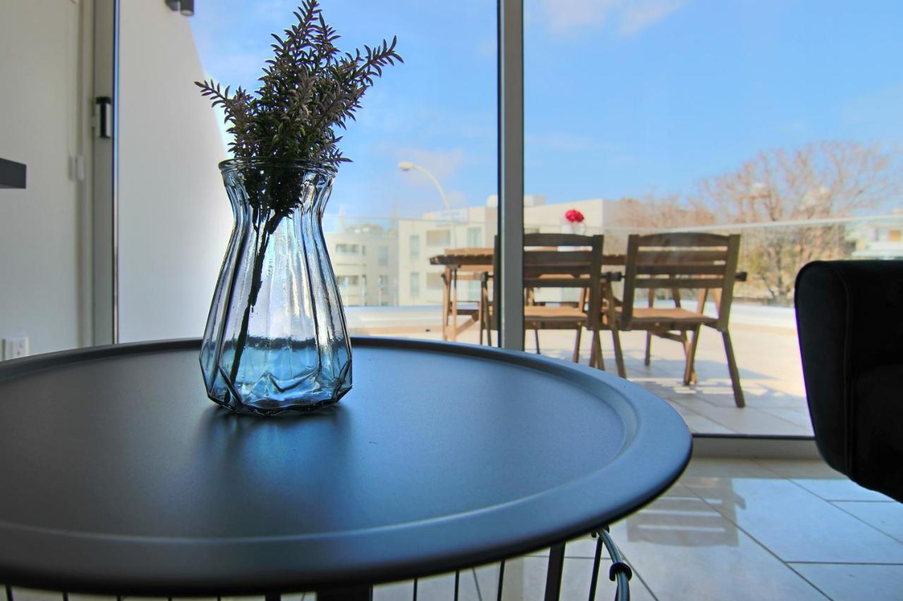 パ フォスPhaedrus Living: Seaside Modern Flat Lighthouse 63アパートメント エクステリア 写真